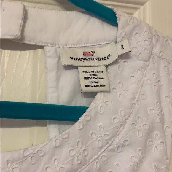 Vineyard Vines white eyelet dress- never worn - Picture 4 of 5